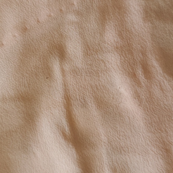 J. Crew 100% Silk Embroidered bell sleeves top Size 8 - Picture 8 of 8